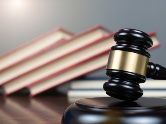 房產律師事務所多少錢（房產律師事務所多少錢一個月）